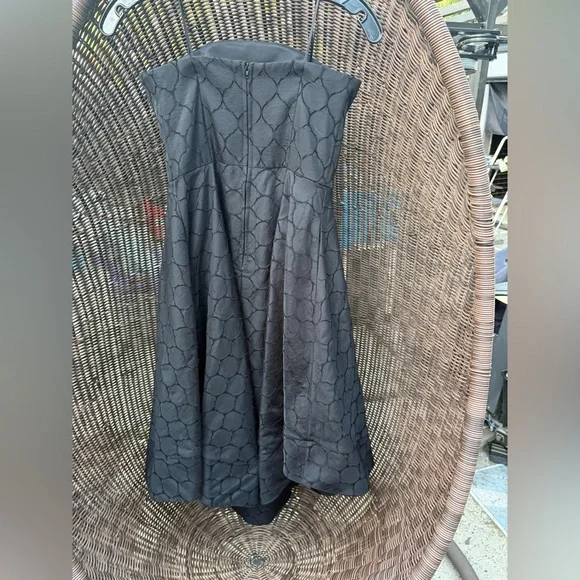 C/MEO Collective Black Strapless Dress W/POCKETS - Picture 2 of 6